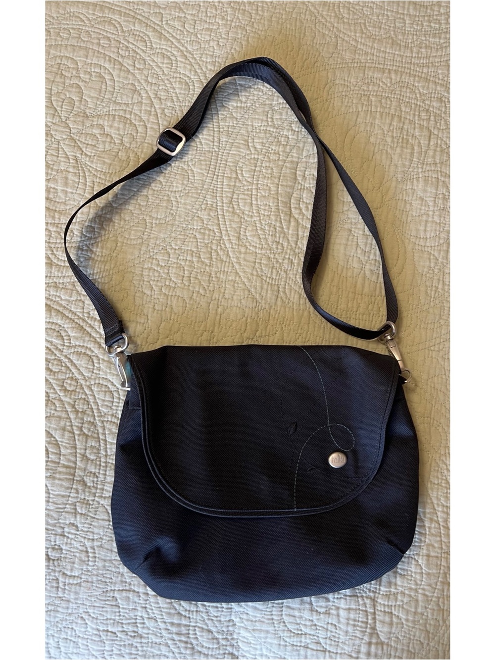Haiku Classic Black Crossbody Shoulder Bag - Lightweight Everyday Style